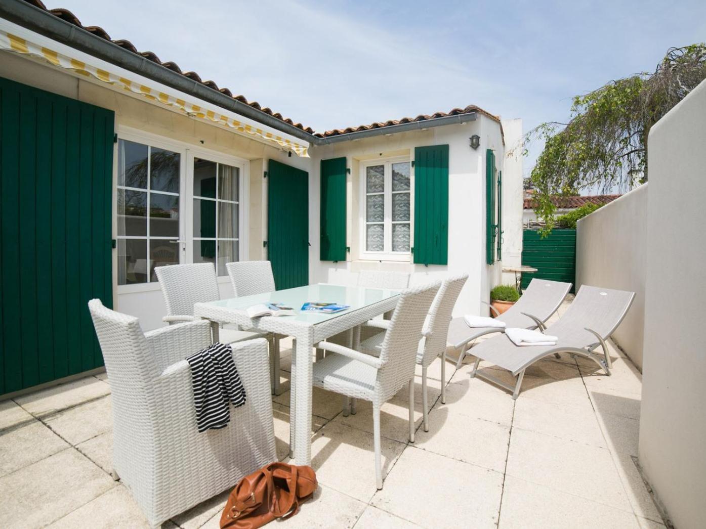 Locations De Vacances Le Clos Rhea 圣马丹德雷 客房 照片