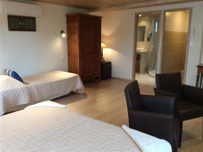 Locations De Vacances Le Clos Rhea 圣马丹德雷 客房 照片