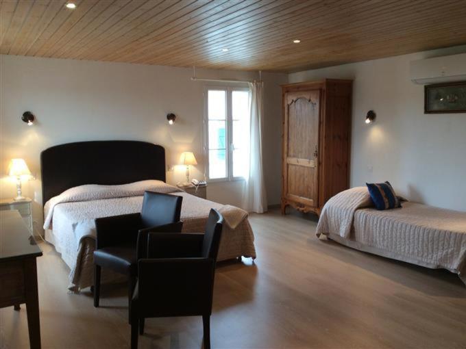 Locations De Vacances Le Clos Rhea 圣马丹德雷 客房 照片